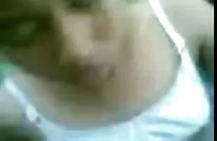 XXX خواب دانیل پر انگشتان خود را به یک مرطوب