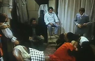 XXX مرد در دستگاه خود را کمی ژاپنی کاشته