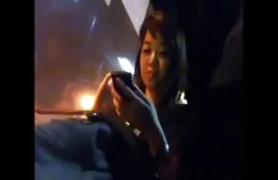 XXX نوجوان ورزش ها اما در مقعد با یک مرد مسن در هتل صرف