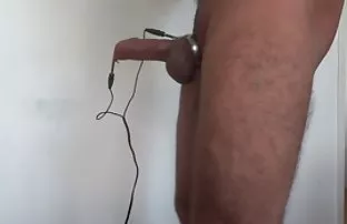 XXX شخص ساده و معصوم است که توسط مردان جاسوسی
