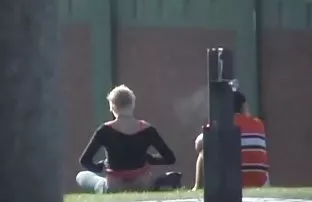 XXX شخص ساده و معصوم ناز لباس برهنه و خیس با روغن