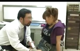 XXX مادر مست در کفی یک پسر ضرب دیده
