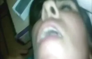 XXX دختر کوچک کم آسیا دیک بزرگ
