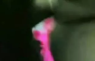 XXX سبزه در جوراب ساق بلند کردم لذت بردن از استمناء اجباری