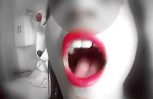 XXX آموخت دختر چگونه به پرش در سمت راست