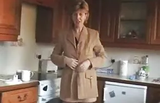 XXX ناز عریان سبزه وابسته به عشق شهوانی به شورت
