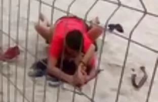 XXX مرد سخت تموم همسر و دختر