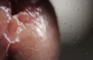 XXX مرد سخت است تحت فشار قرار دادند به نقطه از یک ورزش ضخیم