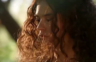 XXX دوست دختر هیجان زده مجدانه مکیدن دیک مرد