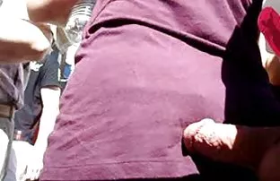 XXX دختر باردار نشان می دهد بافر بزرگ با نوک سینه ها بزرگ