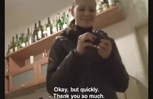 XXX دختر با زیبا انگشت خلبان