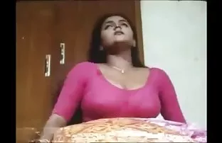 XXX پدربزرگ تکیه علاج و نوه اش را ضرب دیده است
