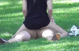 XXX مادر سکسی در جوراب ساق بلند و کرست بمکد پسر