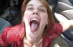 XXX یک مرد با دیک چربی نقطه یک جوجه را به یک مقعد بی قرار تبدیل شده است.