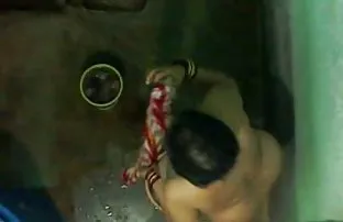 XXX جوجه با سینه های کوچک یک بیت از یک روح است