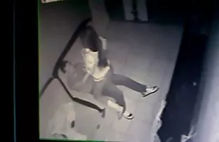 XXX مرد در زمان سابرینا به مقعد توسعه یافته است.